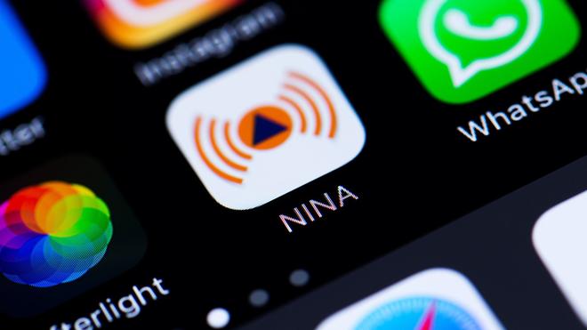 Keine Gefahr mehr: Das Bundesamt für Bevölkerungsschutz und Katastrophenhilfe rief die Menschen im betroffenen Gebiet unter anderem über Warn-Apps auf, Fenster und Türen geschlossen zu halten. (Symbolbild)