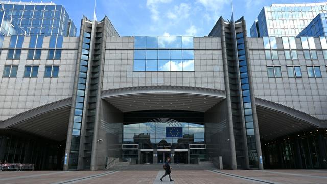 Finanzen: Rechte Patrioten-Fraktion soll EU-Gelder zurückzahlen