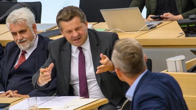 Debatte im Landtag: AfD wirft CDU in Sachsen-Anhalt Wortbruch vor