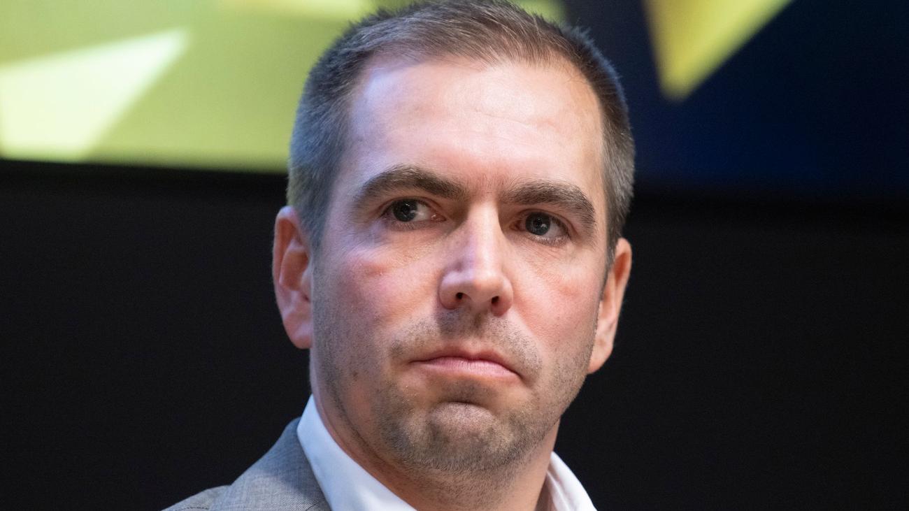 Ex-Weltmeister wird deutlich: Lahm kritisiert Infantino: «Die WM wird verkauft»