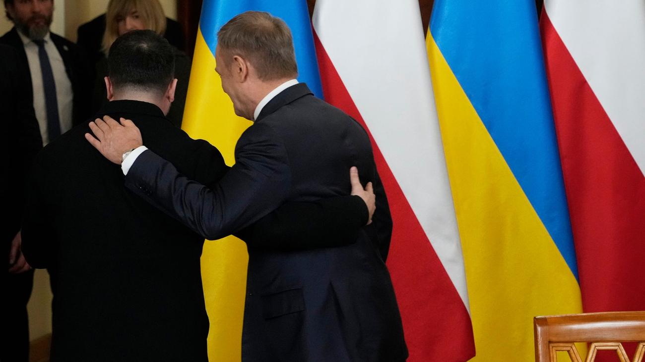 Wiederaufbau der Ukraine: Streit mit Polen: Selenskyj knickt Reise nach Danzig