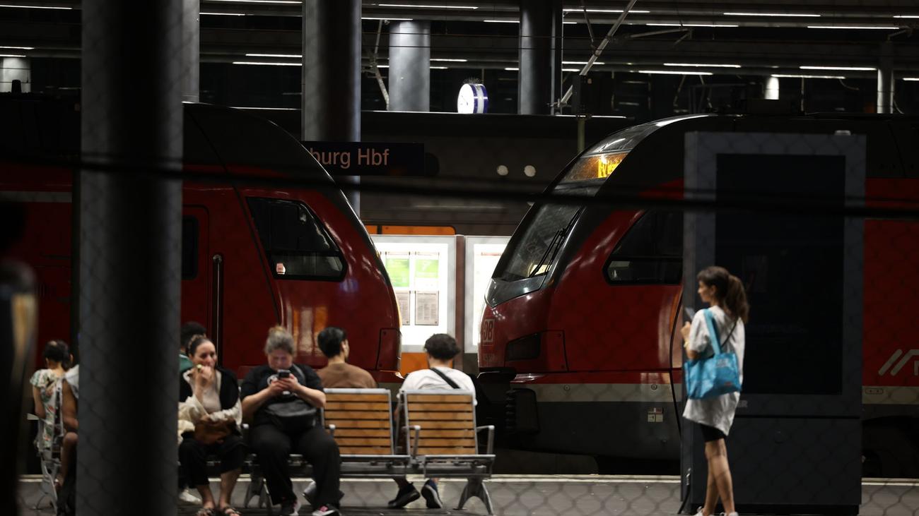 Bahnverkehr: Erste Züge der Deutschen Bahn rollen auch in NRW wieder