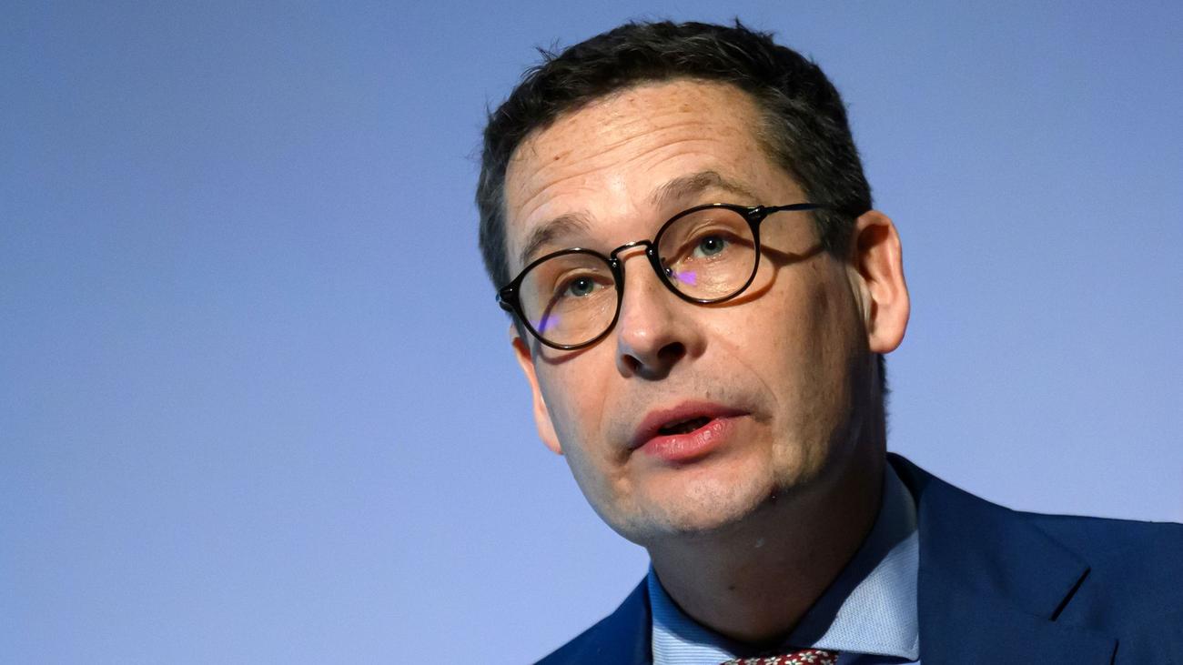 Einlassbestimmungen: Halles OB Vogt: Heidebad verstößt gegen Pachtvertrag