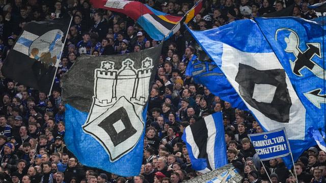 Volksparkfestival: Männer und Frauen des HSV gegen den FC Everton