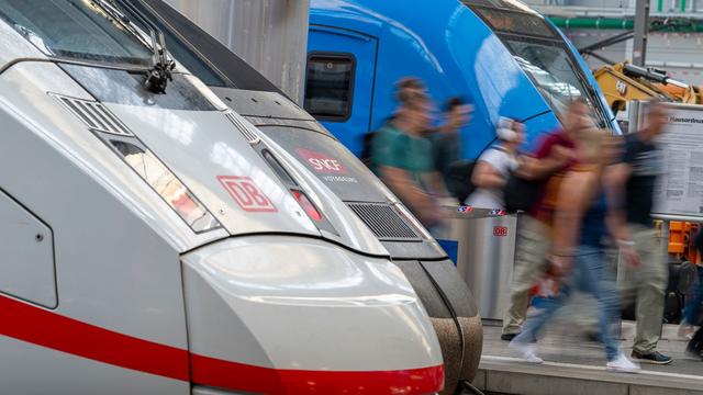 Zugfunk gestört: Nach bundesweiter Störung - Bahnverkehr in Bayern angerollt