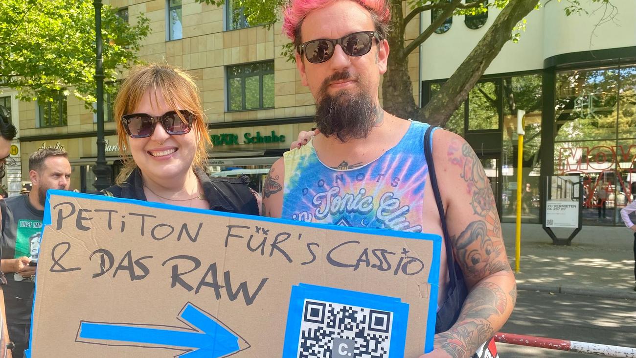 Kultur: Protest auf dem Ku'damm für Erhalt des RAW-Geländes