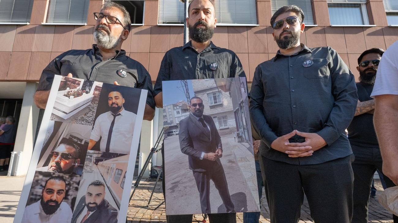 Verhandlungsbeginn: Prozess um getöteten Zugbegleiter gestartet