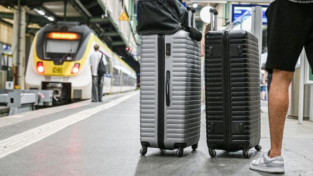 Deutsche Bahn: Zugverkehr in Baden-Württemberg läuft nach Störung stabil an
