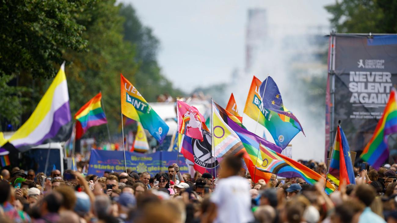 Gleichberechtigung: Bunt und vielfältig: Berliner «Pride Month» startet