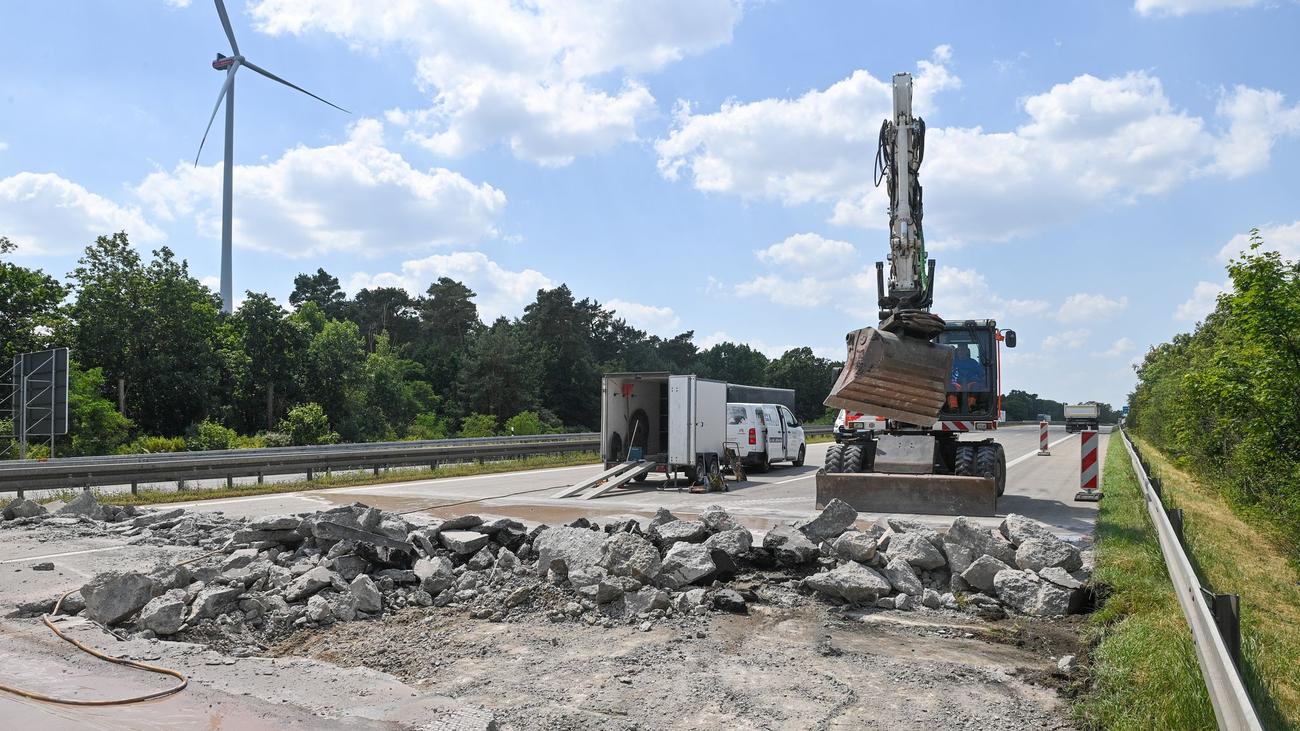 Wetter: Fahrbahnschäden: A2 zwischen Ziesar und Wollin gesperrt