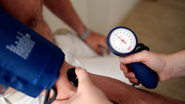 Wenn Hitze krank macht: Kreislaufprobleme und mehr durch Hitze - Was Ärzte empfehlen