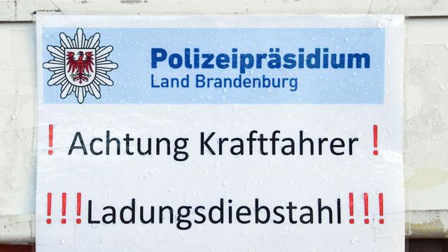 Ladungsdiebstahl: «Planenschlitzer»-Fälle sinken in Brandenburg - mehr Schäden