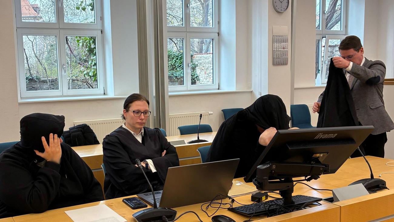 Gerichtsverhandlung: Sohn soll «Martyrium» erlebt haben – Eltern vor Gericht