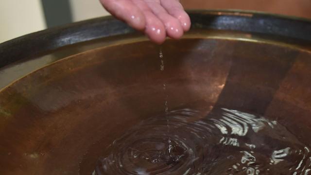Religion: «Suff oder Heiliger Geist?» - Spontantaufe in der Gera