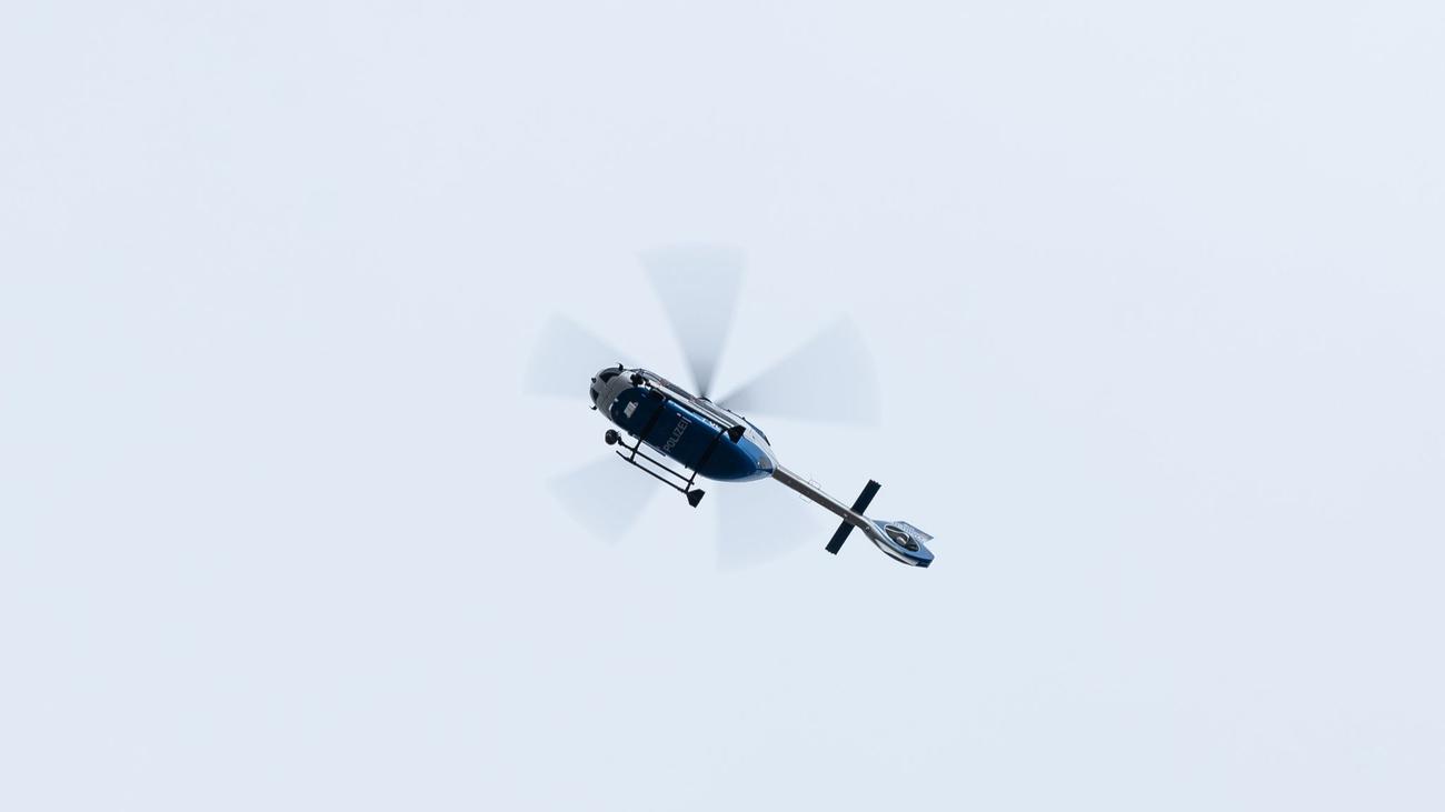Bergung per Helikopter: 67-Jähriger nach Sturz an Berg gestorben