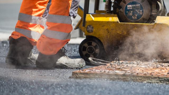 Asphaltarbeiten: Sommerferien: Rund 45 neue Baustellen in Hessen geplant