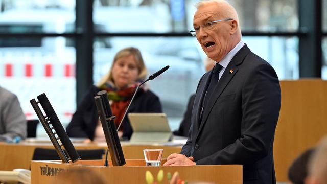 Debatte um Geld für Kirchen: Staatsgeld für Kirchen streichen? AfD-Antrag scheitert