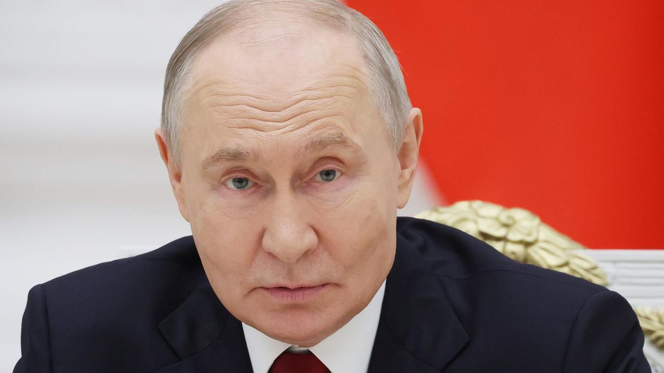 Ukraine-Krieg: Bericht: Russische Polizei sucht kritischen Ex-Soldaten