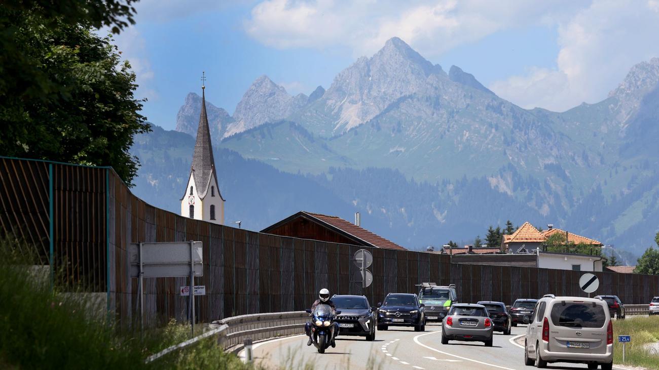 Alpenpass: Fernpass-Sperre in Tirol - vorerst «alles ruhig»