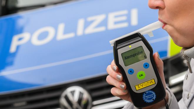 0,62 Promille: Die Polizei führte einen Alkoholtest bei der Frau durch. (Symbolbild)