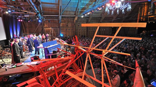 Musikfestival: Plauderei mit Kuh Käthe und eine Sinfonie für Landmaschinen