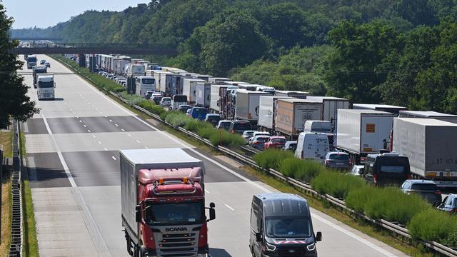 Verkehr: Sperrungen auf der A2: Warnung vor langen Wartezeiten