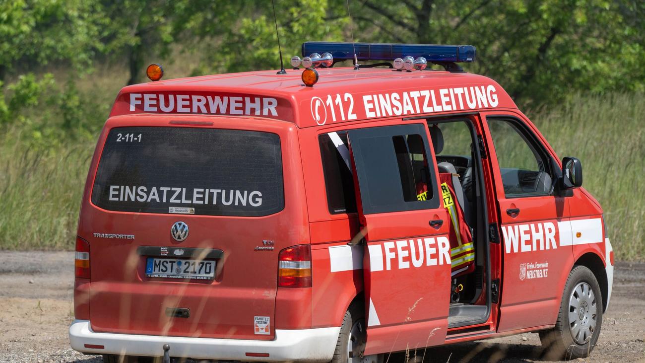 Mecklenburg-Vorpommern: Zuletzt etwas Entspannung bei Großbrand bei Neustrelitz
