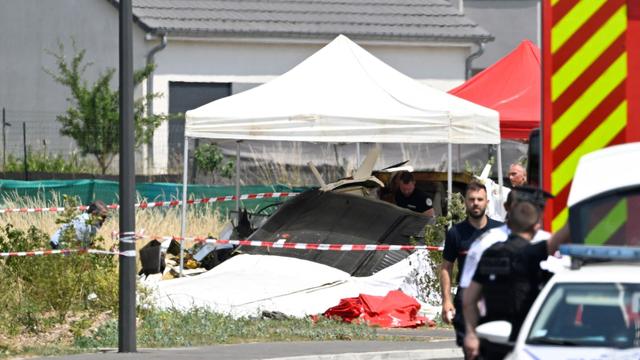 Unglück bei Nancy: Frankreich: Elf Tote bei Absturz von Kleinflugzeug