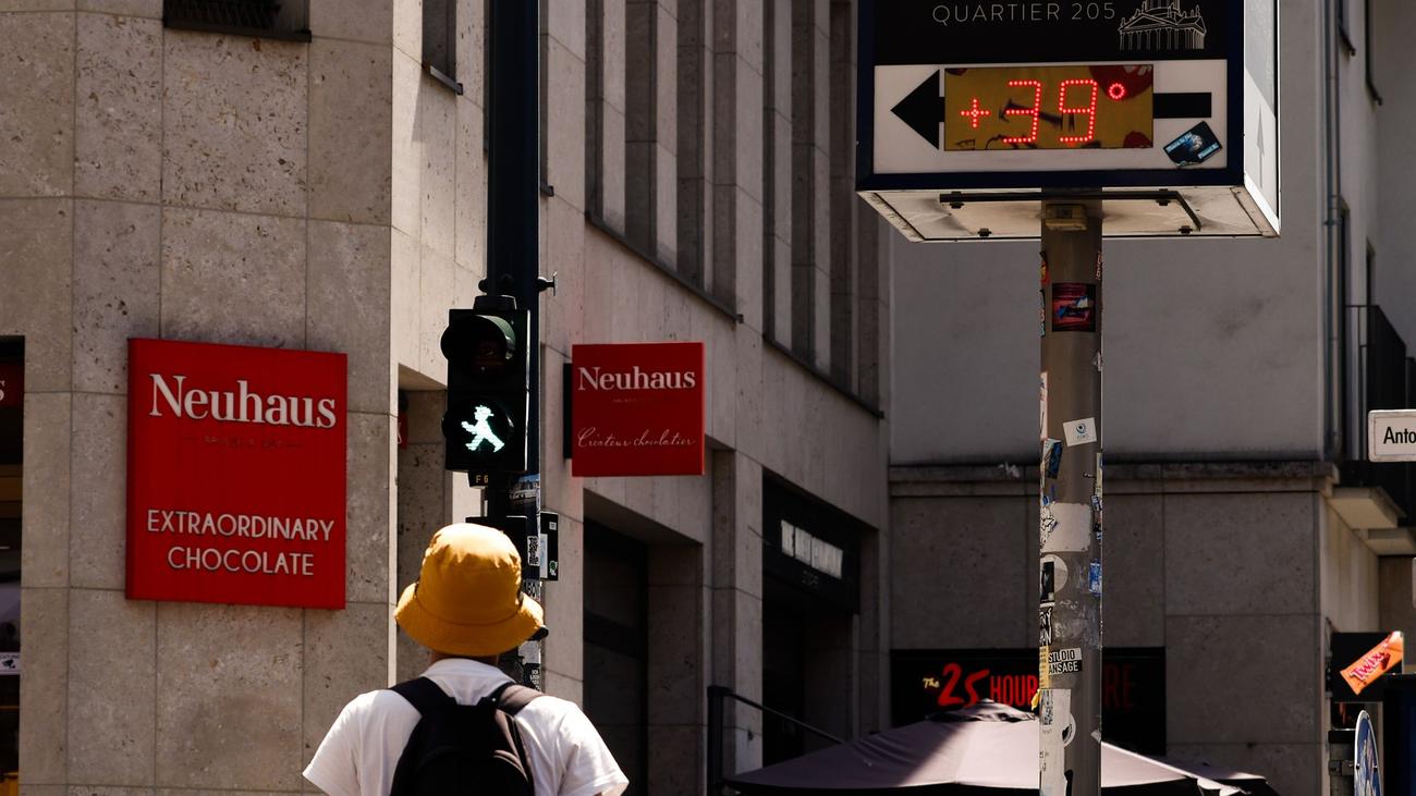 Temperaturen um 40 Grad: Hitze bestimmt das Wochenende in Berlin - Rekord am Samstag