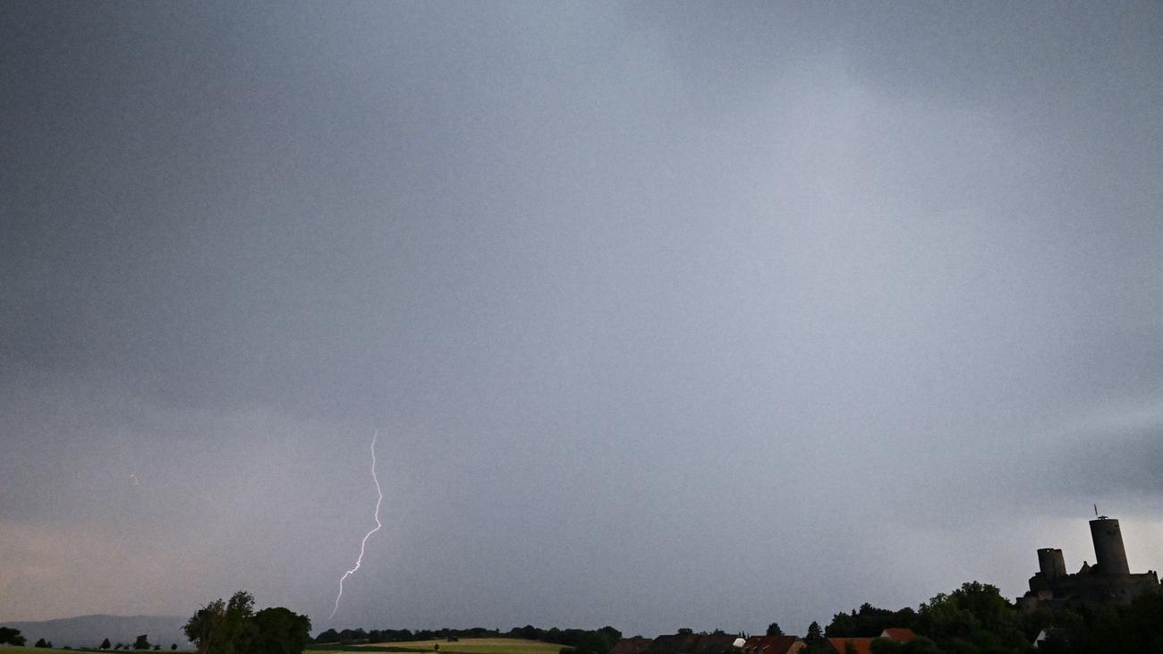 Unwettergefahr: Nach der Hitze drohen Gewitter