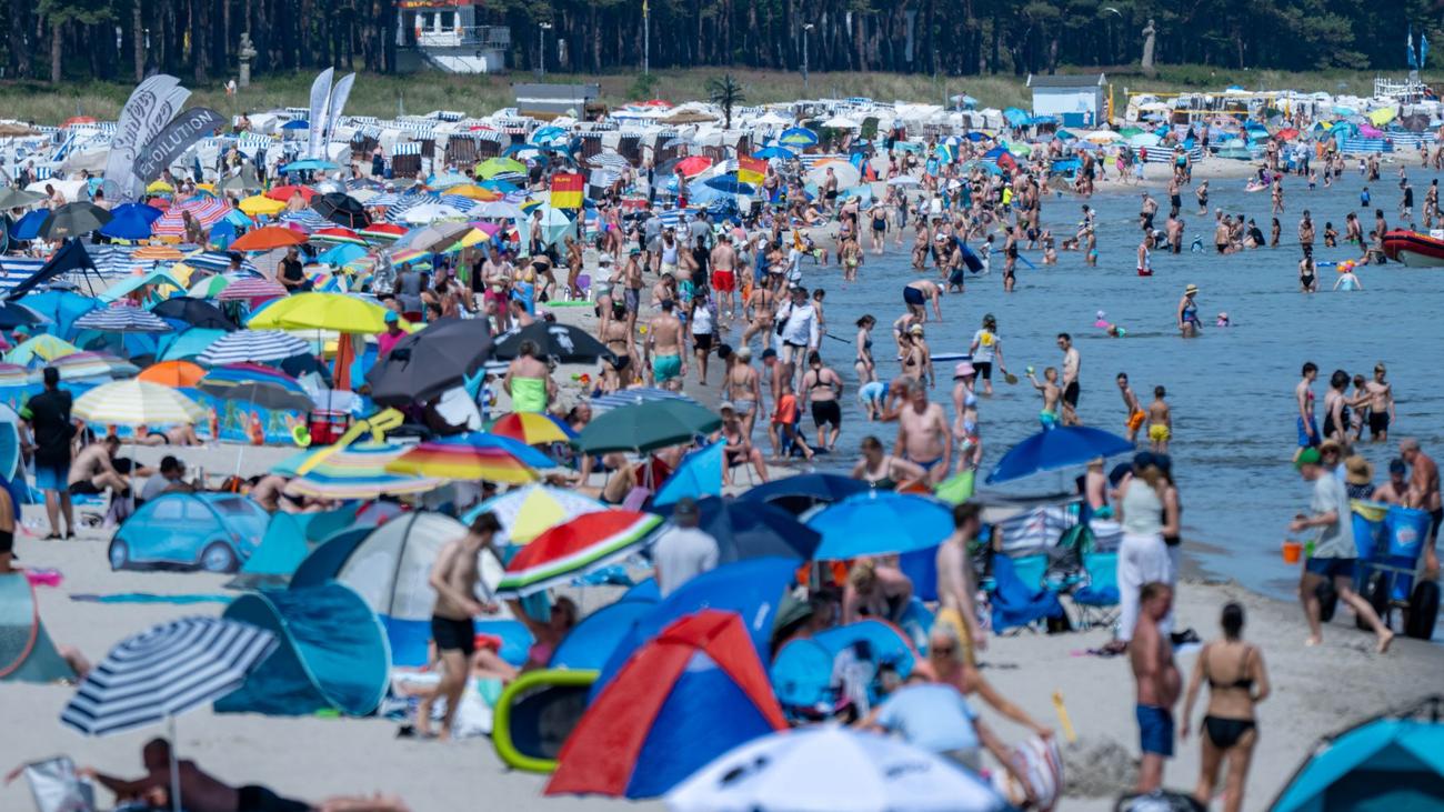 Wetter: Rekord-Hitze und volle Strände - Abkühlung erwartet