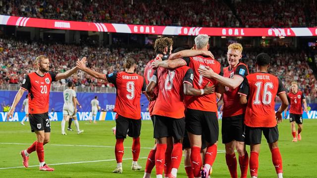 Fußball-WM: Spektakuläres Remis: Österreich und Algerien sind weiter