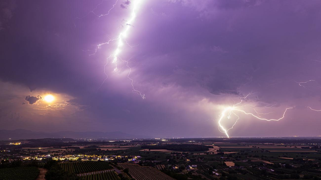 Wetterbericht: Darum ist von Abkühlung noch nicht so viel zu spüren