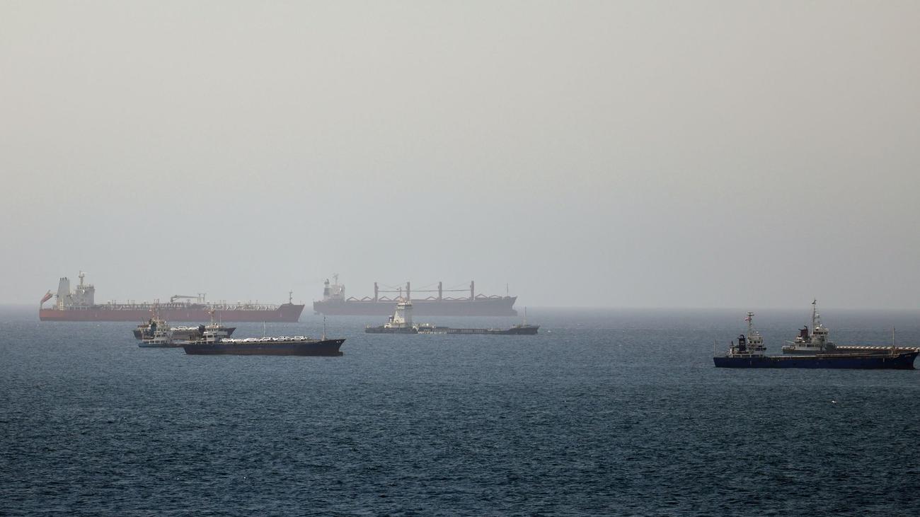 Ölexporte im Iran-Krieg: Exportkrise am Golf: Länder wollen Straße von Hormus umgehen