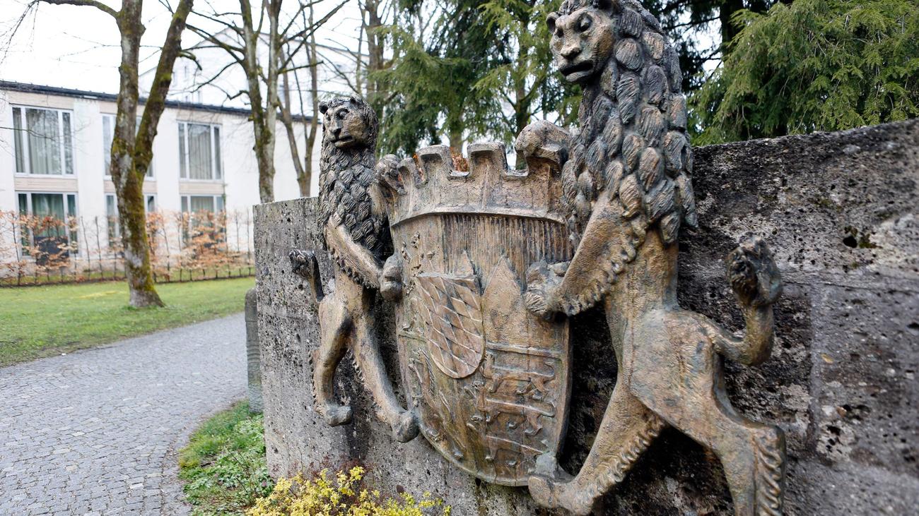 Prozess um Belästigung: Gericht verurteilt Ex-Landgerichts-Präsidenten erneut