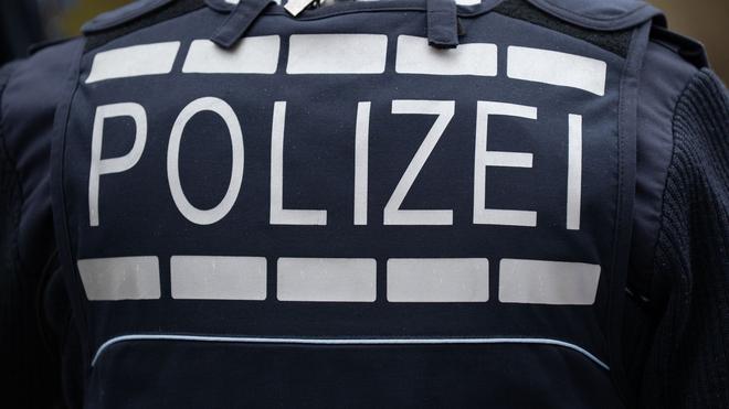 Einsatz bei Gartenfest: Die Polizei wollte eine Schlägerei schlichten. (Symbolbild)