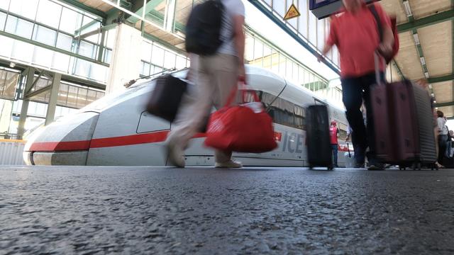 Stellwerk kaputt: Schon wieder: Züge am Stuttgarter Hauptbahnhof stehen still