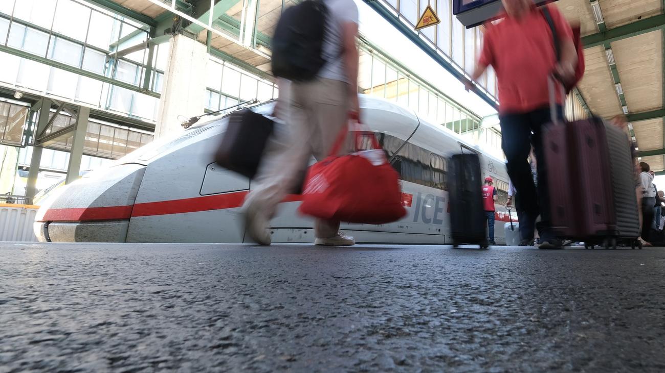 Stellwerk kaputt: Schon wieder: Züge am Stuttgarter Hauptbahnhof stehen still