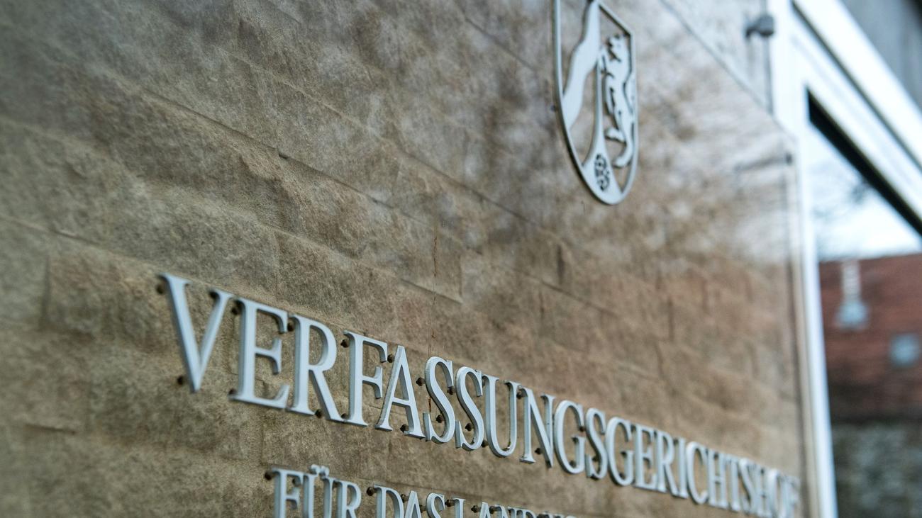 Aufarbeitung Solinger Anschlag: Gericht: Ministerium muss Solingen U-Ausschuss Daten geben