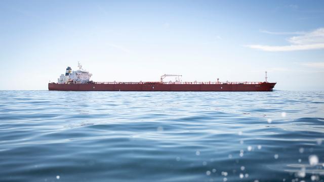 Öltransporte: Greenpeace: Schattenflotte fährt näher an Deutschland vorbei