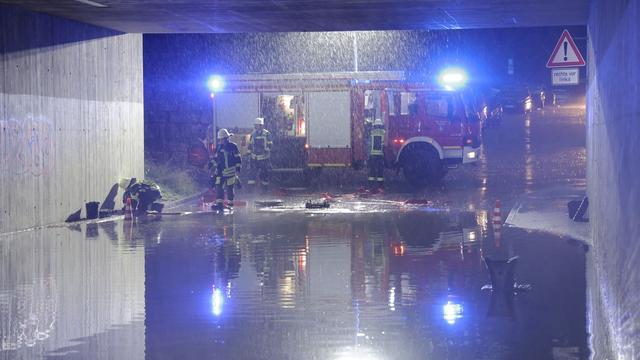 Blitz, Donner, Hagel und Sturm: Heftige Unwetter nach extremer Hitze in Bayern