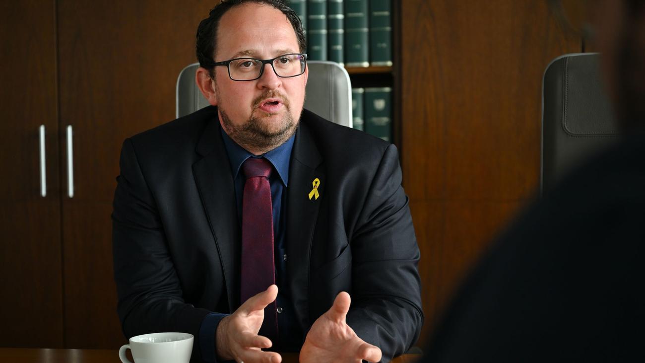 Neue Zuschnitte nötig: König: Fraktionen sollen Lösung für Wahlkreise finden