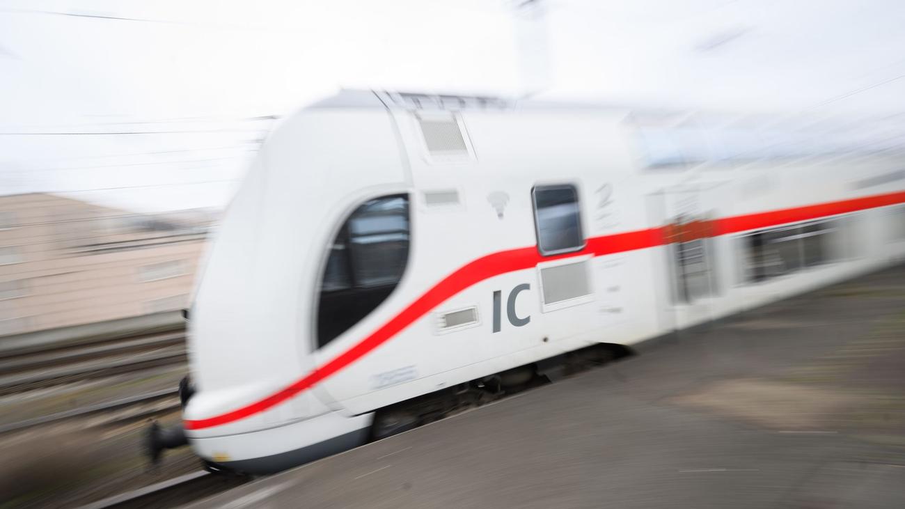 Zugverkehr durch die Altmark: Länderübergreifende Initiative für Fernzug-Anschlüsse