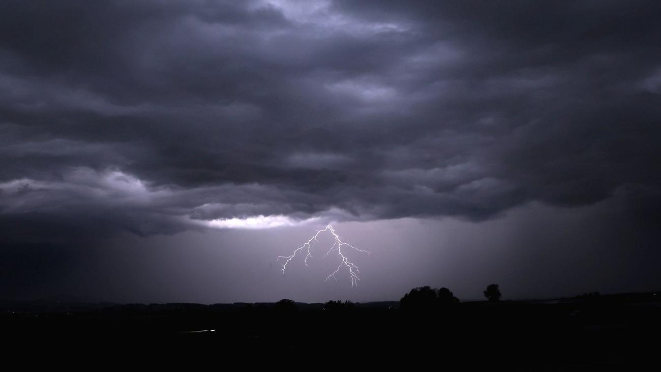 Vorhersage: «Richtig turbulent wird es in der Nacht» - Unwetter erwartet