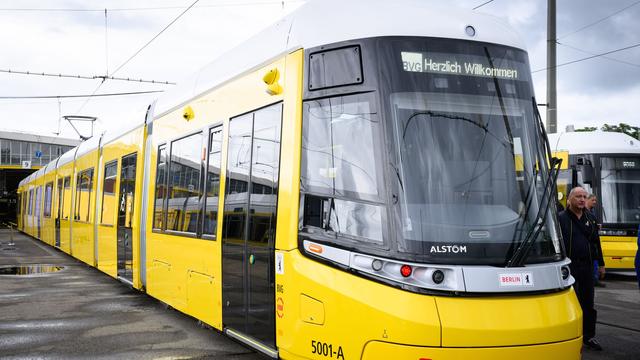 Berliner Nahverkehr: BVG: Neue Straßenbahn soll ab Mitte Juli in Betrieb gehen