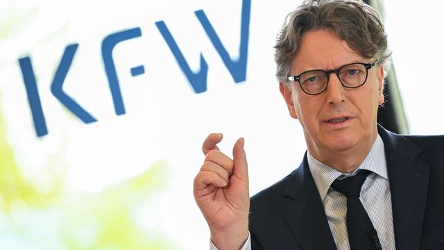 Befragung von Unternehmen: Deutsche Unternehmen halten sich bei Investitionen zurück