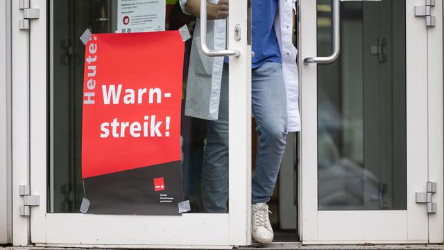 Tarifkonflikt: Gewerkschaft ruft zu mehrtägigen Streiks an Unikliniken auf