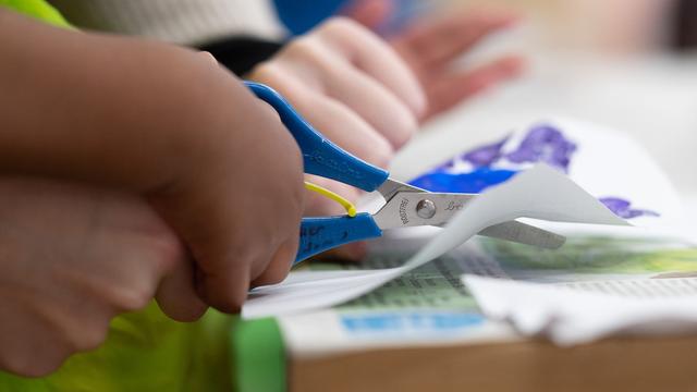 Kinderbetreuung: Land beschließt kleinere Kita-Gruppen und Ganztags-Betreuung