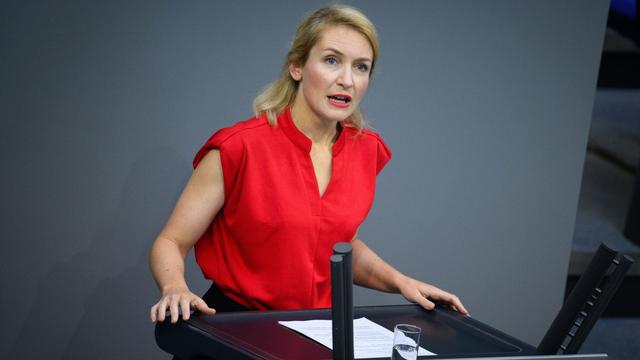 Arbeit: Schwerdtner: Linke prüft Schritte gegen Grundsicherung