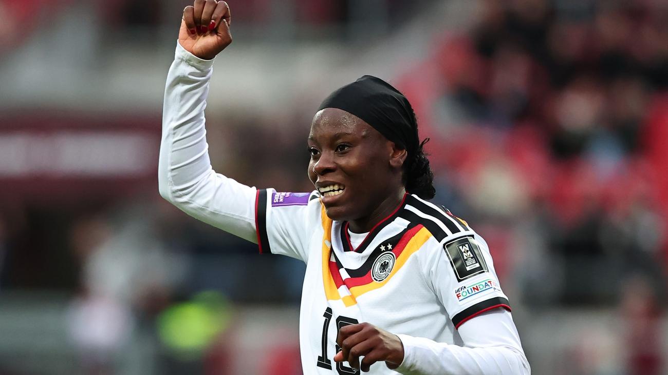 Abgang in Frankfurt: DFB-Stürmerin Anyomi wechselt nach London